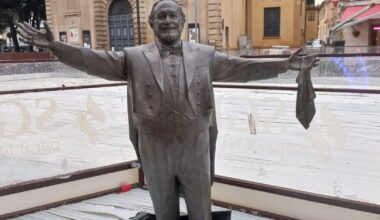 Pavarotti statue stuck in skating rink sparks outrage in Italy