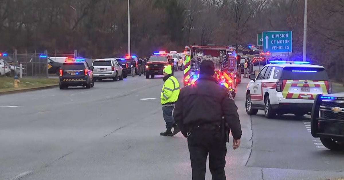 Trooper, suspect dead after shooting at DMV in Wilmington, Delaware, officials say