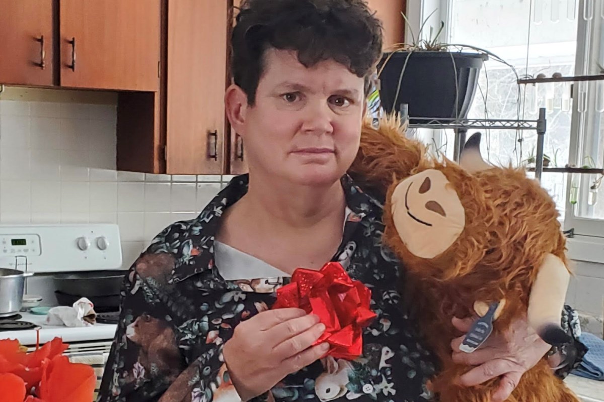 'Right now, I just can't do it': Orillia woman says Christmas isn't merry for everyone