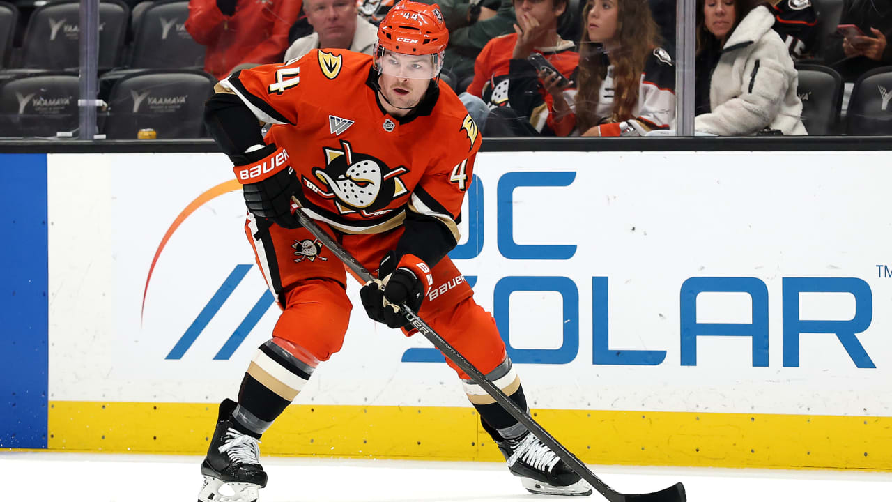 Johnston fined maximum for roughing in Ducks game