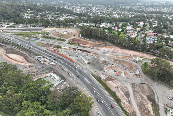 Transport for NSW Looking north over intersection of M1 Princes Motorway and Mount Ousley Road November 2025.