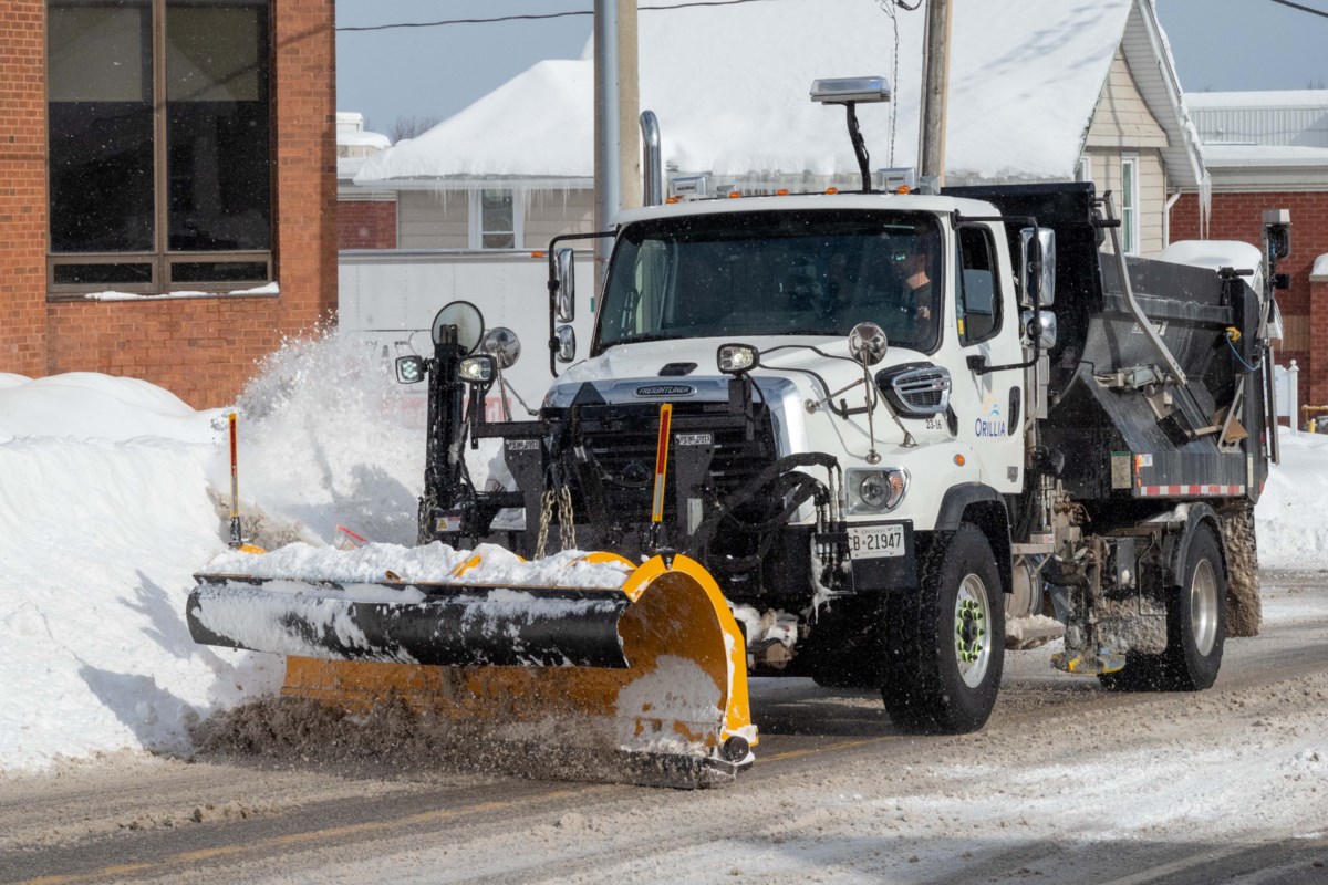 Orillia plows struggling to keep up with 'staggering' amount of snow