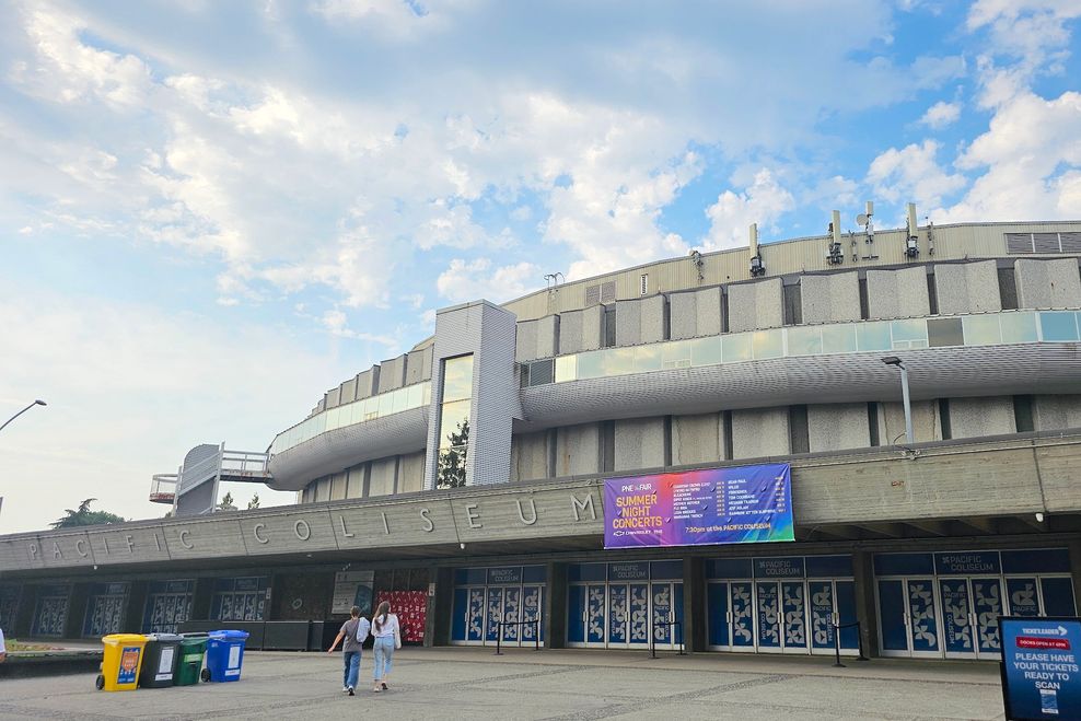 pacific coliseum pne hastings park f