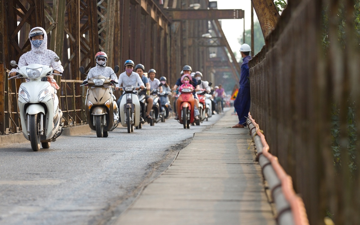 WHO convenes experts to strengthen vehicle safety across Asia