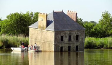 Housing market looking soggy in the lead up to Christmas