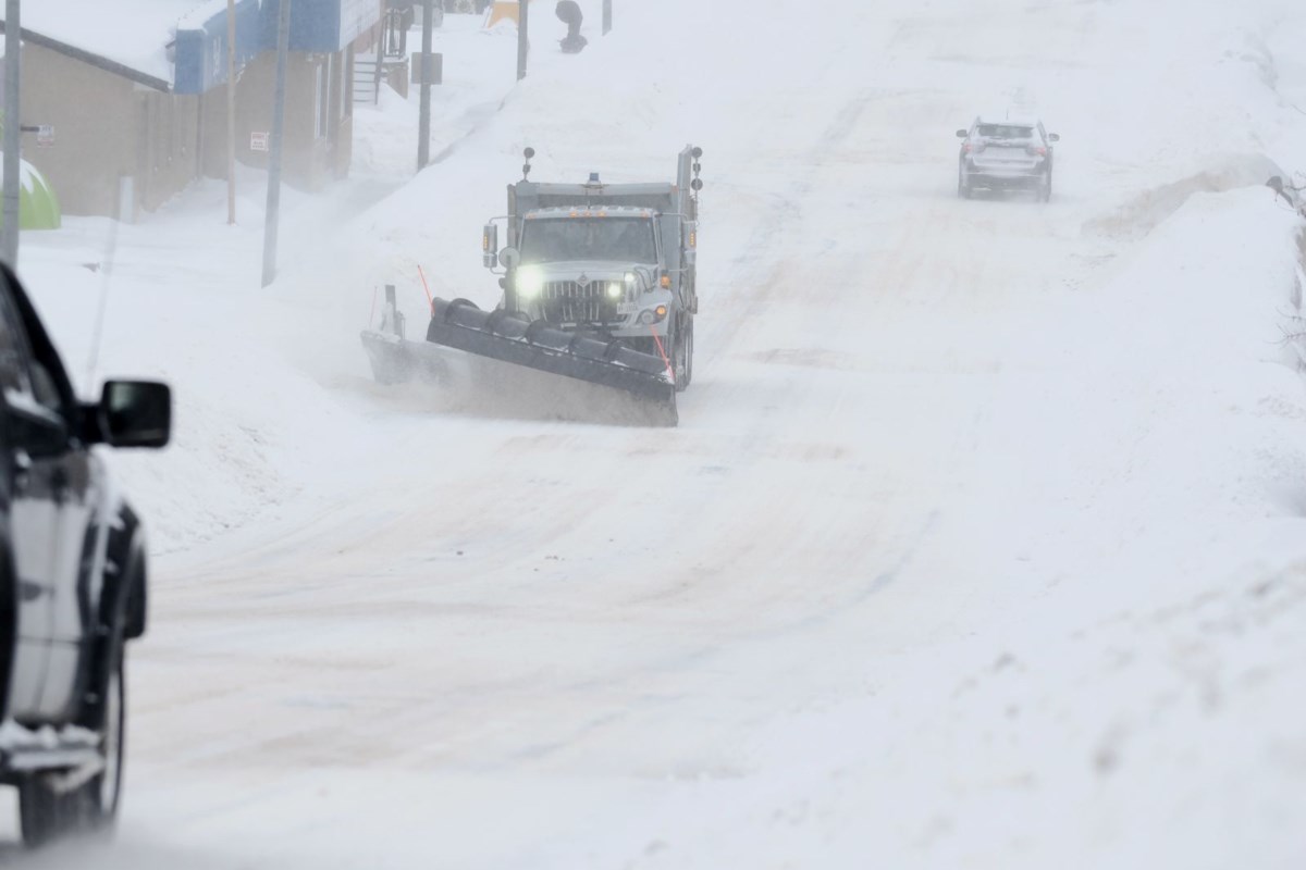 GALLERY: Sault wakes up to heavy dumping of white stuff