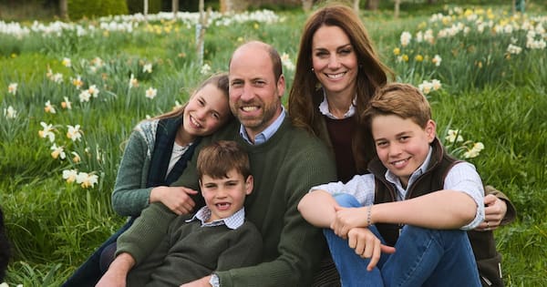 William and Catherine release annual Christmas portrait