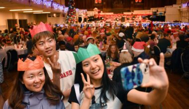 Friends reminisce at annual festive dinner