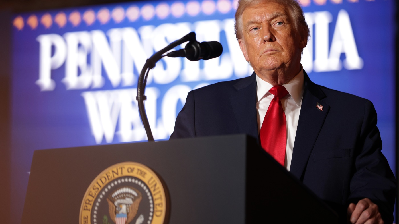 Trump struggles to find his economic messaging : NPR