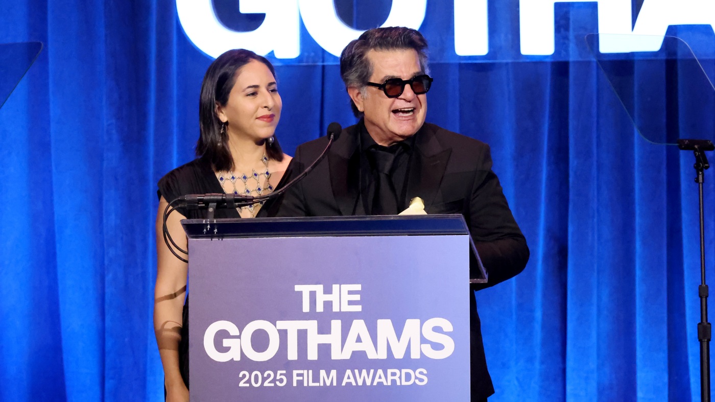 Filmmaker Jafar Panahi is sentenced by Iran while he kicks off awards season : NPR