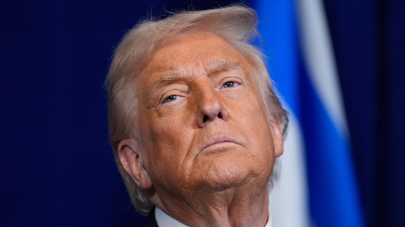 CIA behind strike at Venezuelan dock that Trump claims was used by drug smugglers, AP sources say : NPR