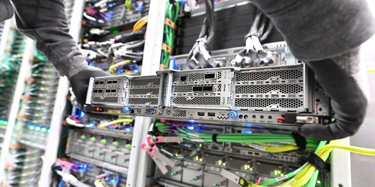 AWS brings AI infrastructure directly to customer data centers