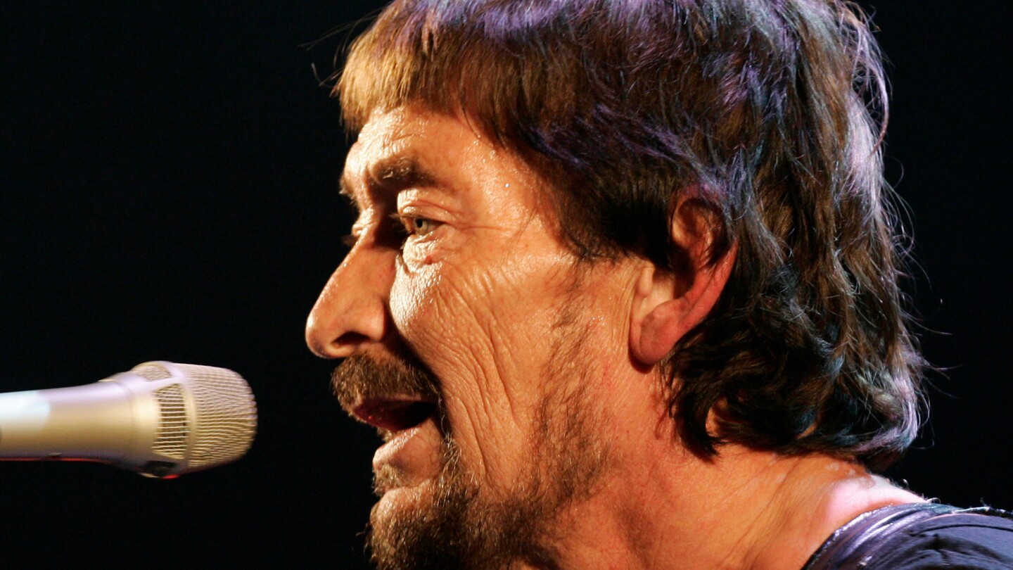 Chris Rea, singer of 'Driving Home for Christmas,' dies at 74