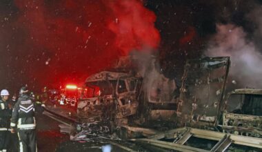 Massive pileup on expressway in Japan kills 2, injures 26