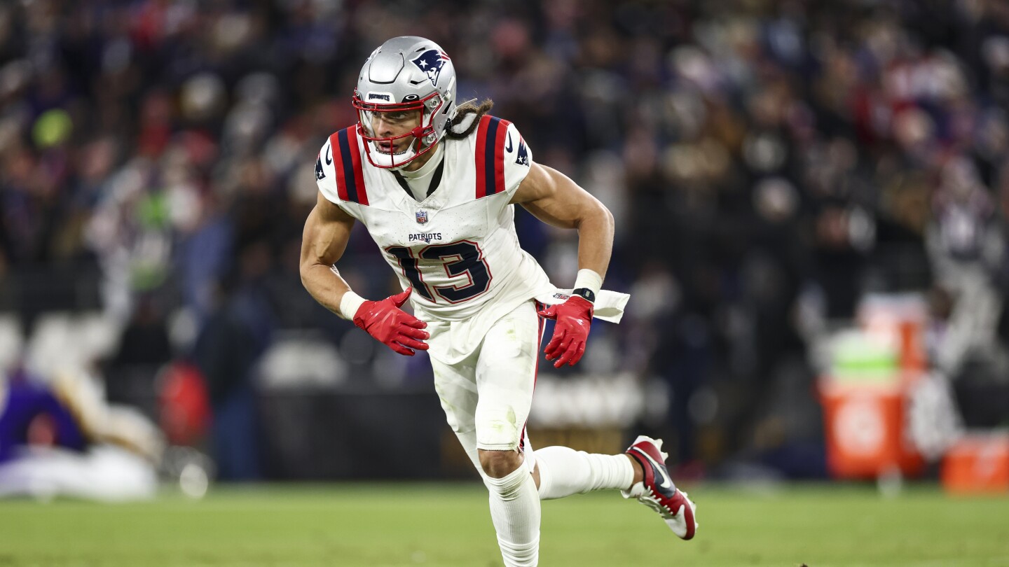 Patriots place Mack Hollins on injured reserve