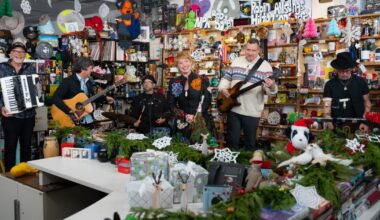 Sixpence None the Richer: Tiny Desk Concert