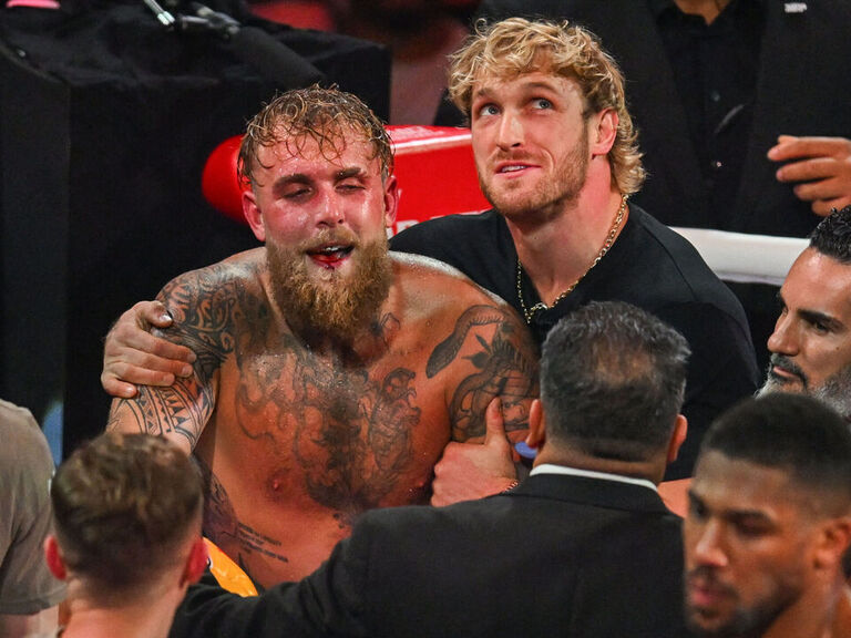 Paul has surgery on broken jaw after getting KO'd by Joshua