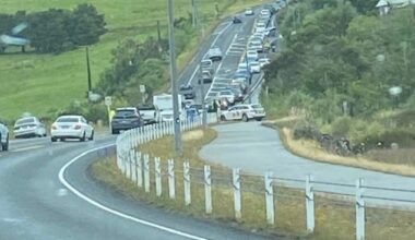 Whangārei road covered in alcohol after liquor store van crash