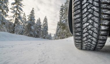 Snowfall warning in effect tonight and into Friday