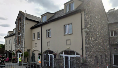 Woman who fell from hotel window on wedding night settles personal injury court action