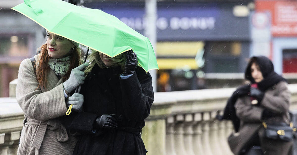 Yellow wind warning issued for four counties