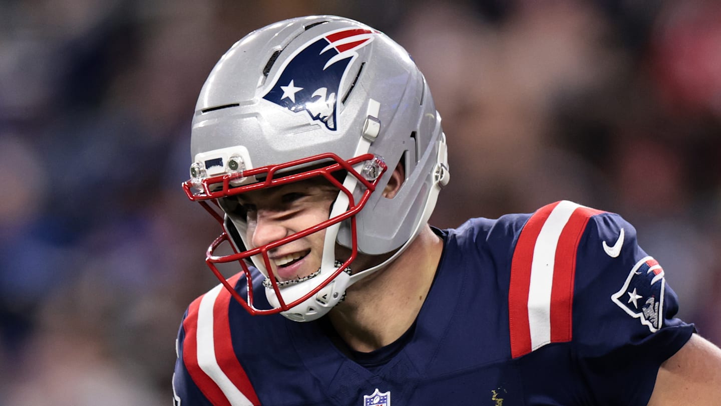 AFC Wild Card Playoffs: Los Angeles Chargers v New England Patriots - NFL 2025