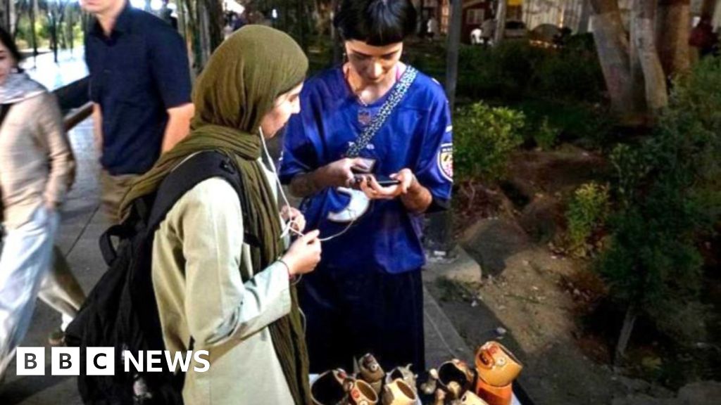 Fears Iran's internet shutdown could lead to 'extreme digital isolation'