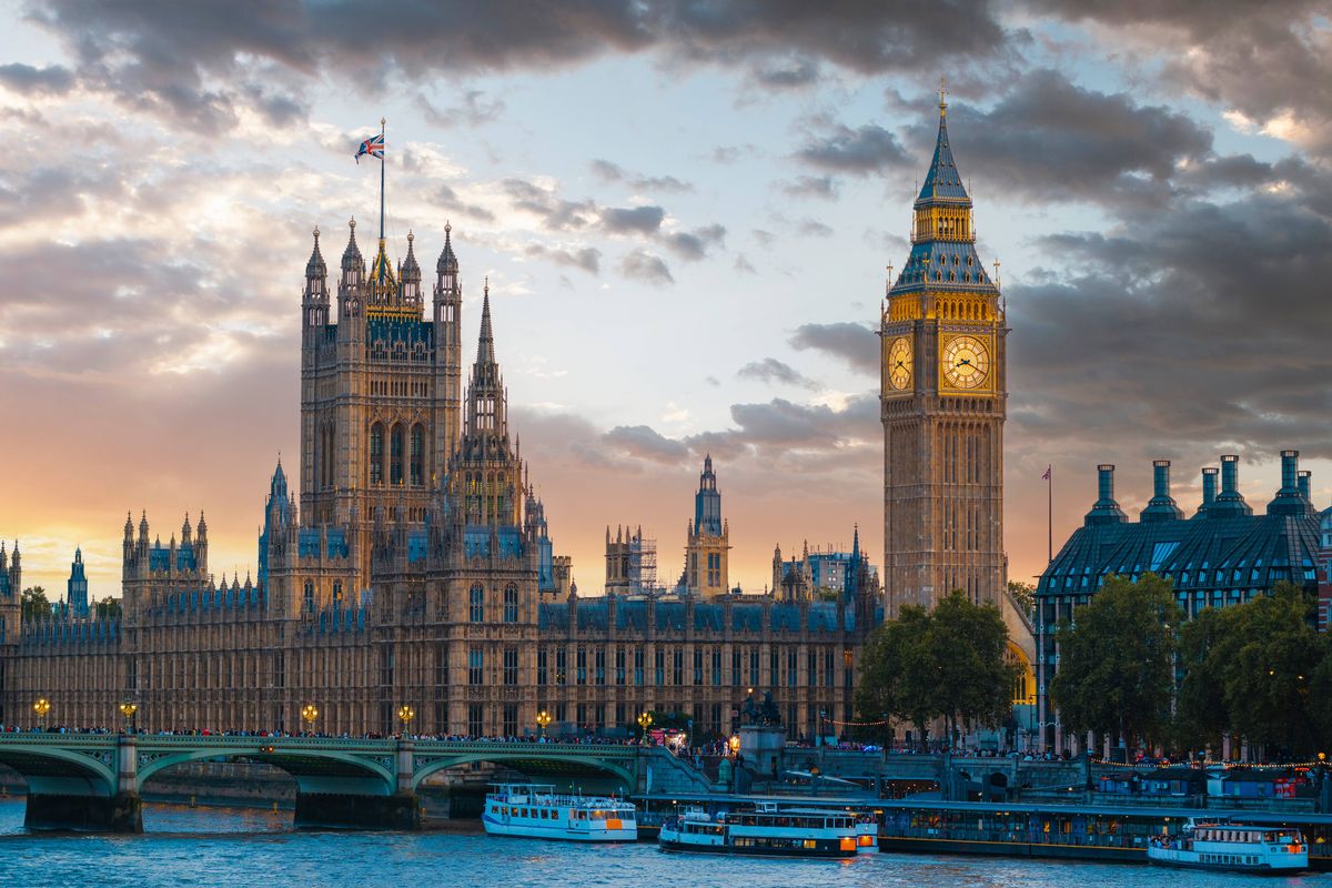London skyline at dusk