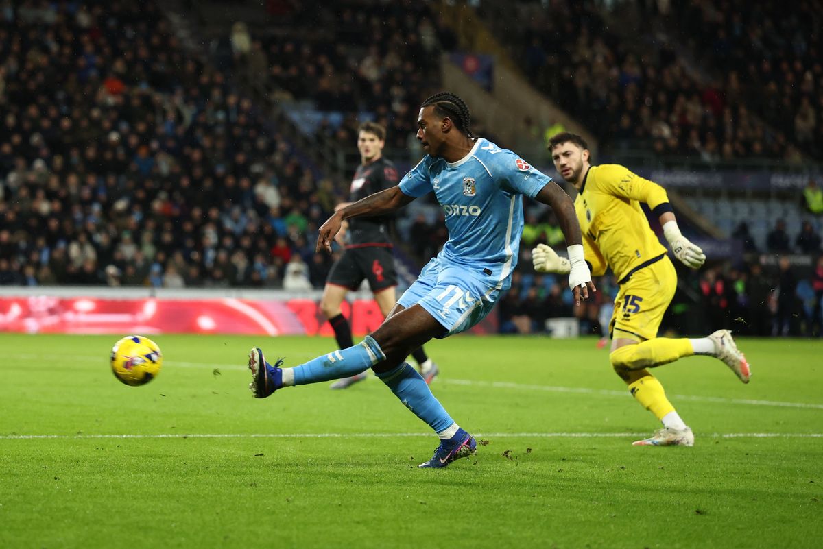 Haji Wright of Coventry City shoots