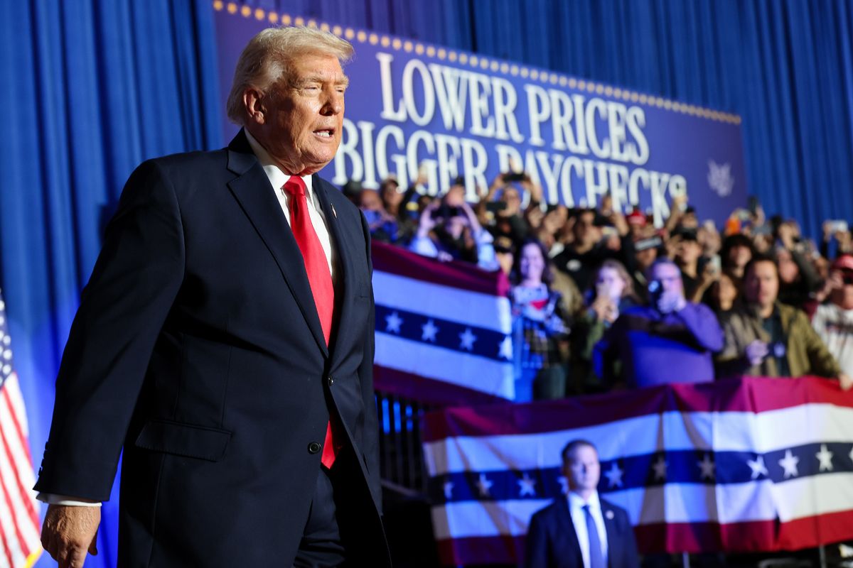 CLIVE, IOWA - JANUARY 27: U.S. President Donald Trump takes the stage to speak during a rally at the Horizon Events Center on January 27, 2026 in Clive, Iowa. President Trump returns to Iowa for a second time in his second term ahead of the mid-term elections.  (Photo by Win McNamee/Getty Images)