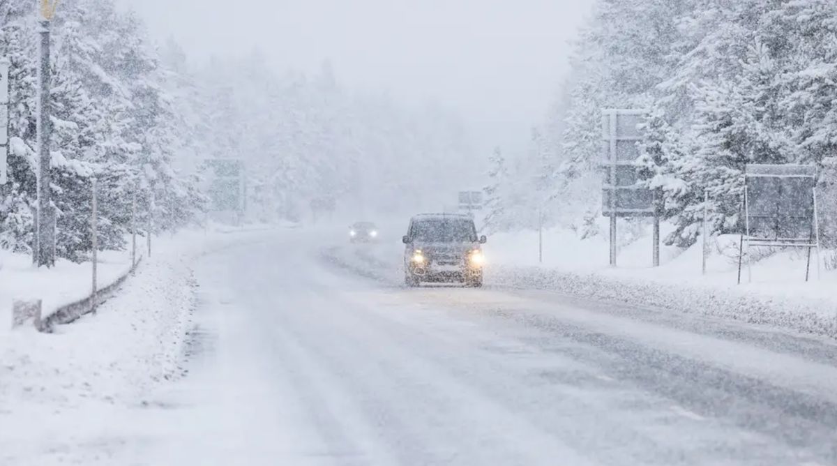UK snow bomb will cover everywhere in 548 mile radius - with exact start date announced
