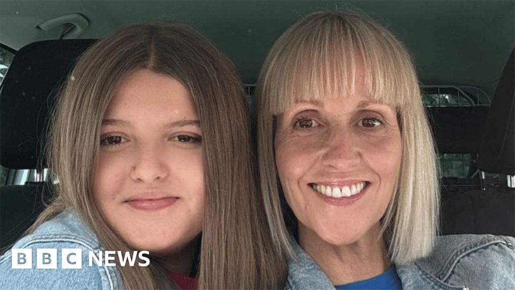 Body found in search for missing girl, 15