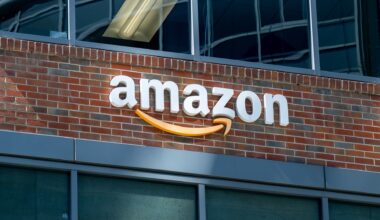 Amazon mistakenly announces cloud unit layoffs in email to employees