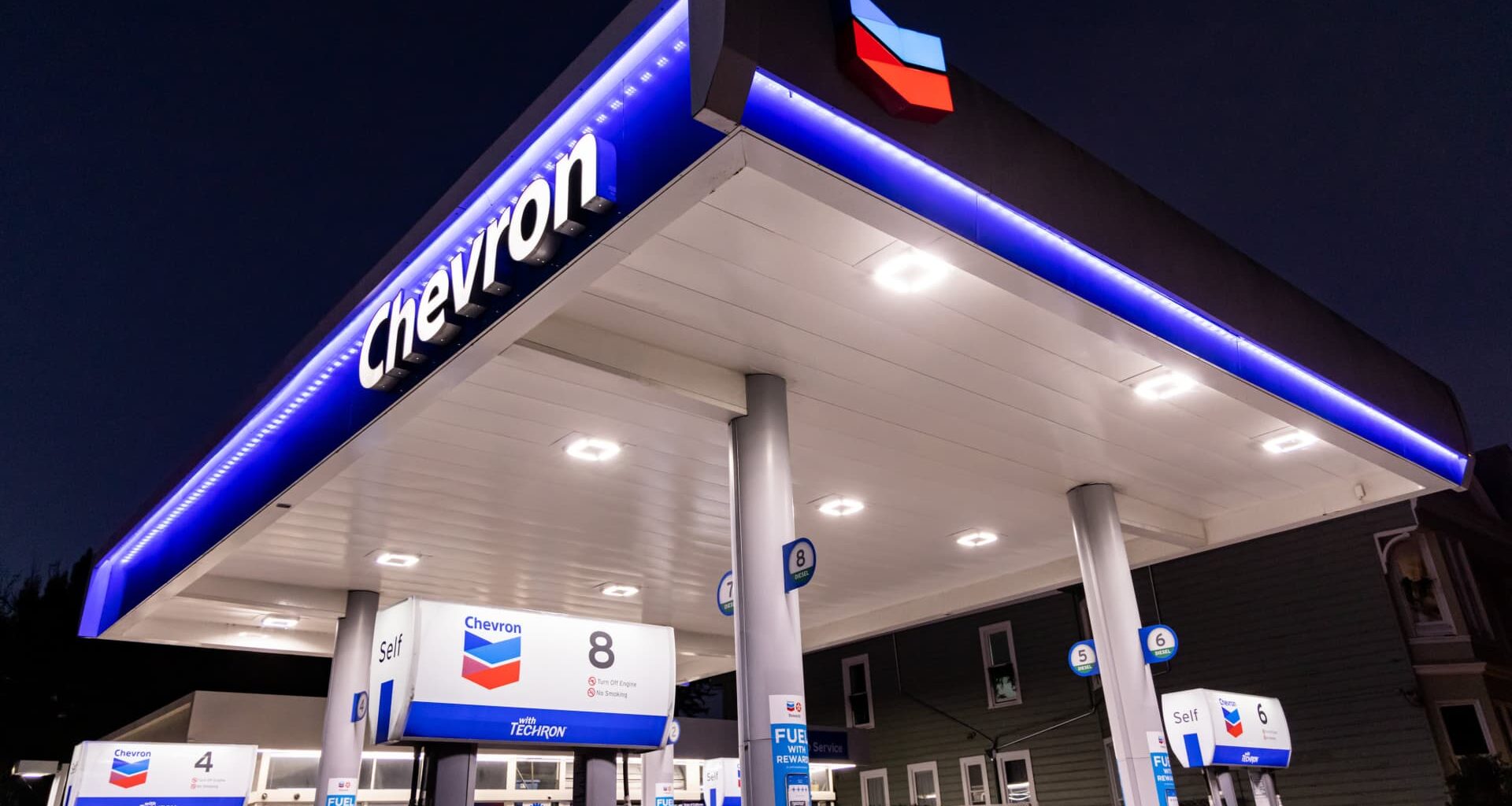 Market sees Chevron the big Venezuela winner. But oil majors face a long road