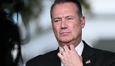 ICE chief must appear in Minnesota court under contempt threat