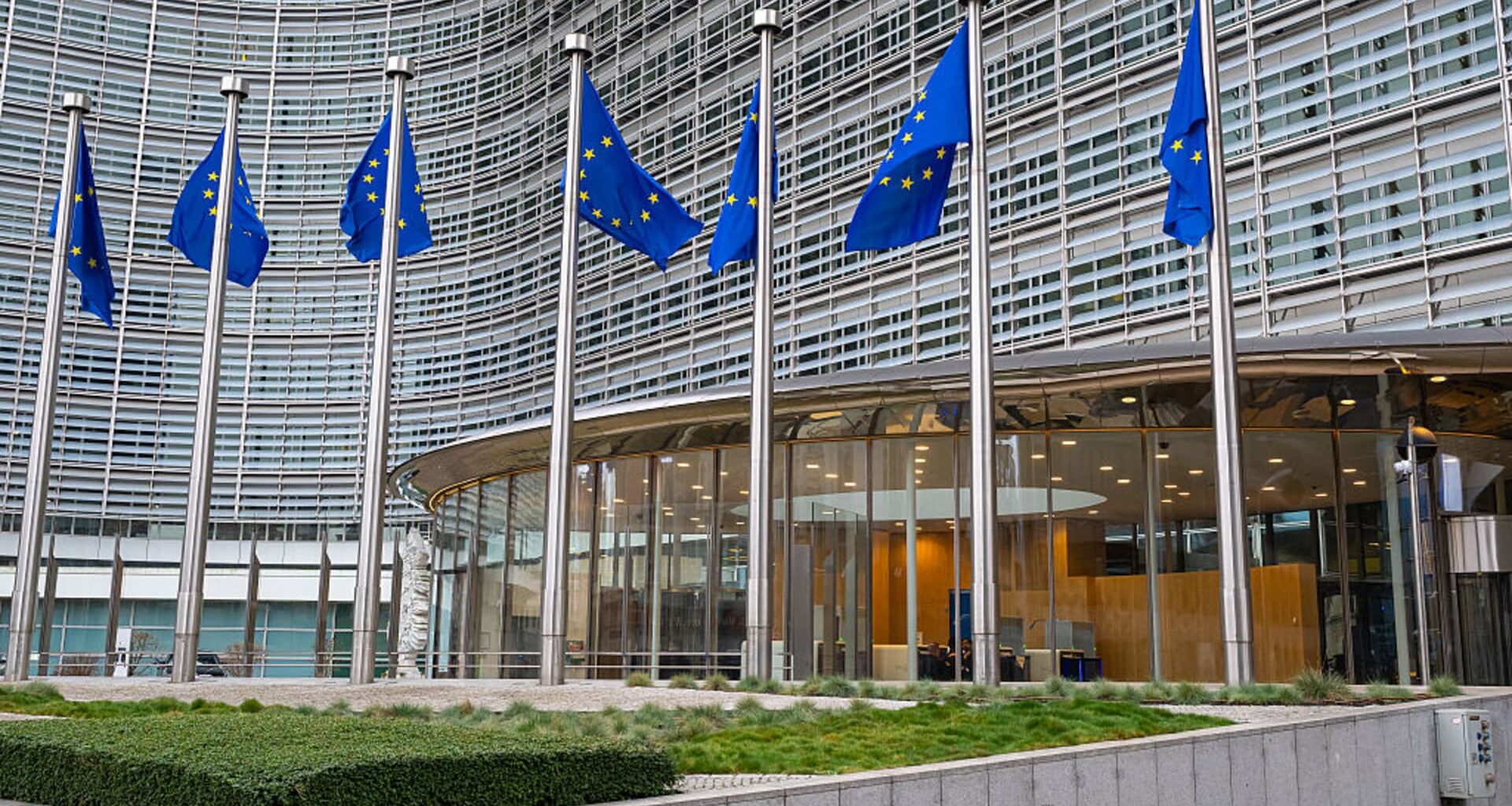 EU has nuclear option to deal with Trump's Greenland tariffs