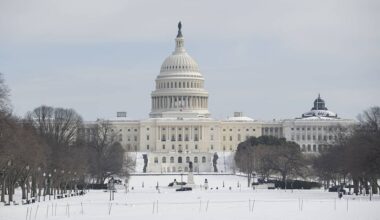 U.S. government may shut down early Saturday over DHS funding. What to expect