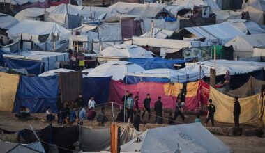 Hamas says it will dissolve its Gaza government when new Palestinian body takes over