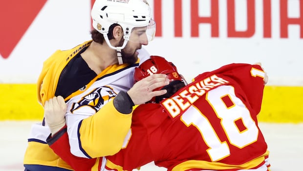 Flames' Beecher, Jets' Stanley suspended 1 game each for roughing