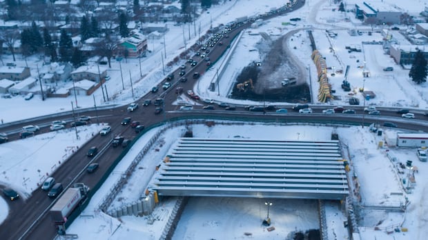 Construction to convert Yellowhead Trail into freeway entering final phase