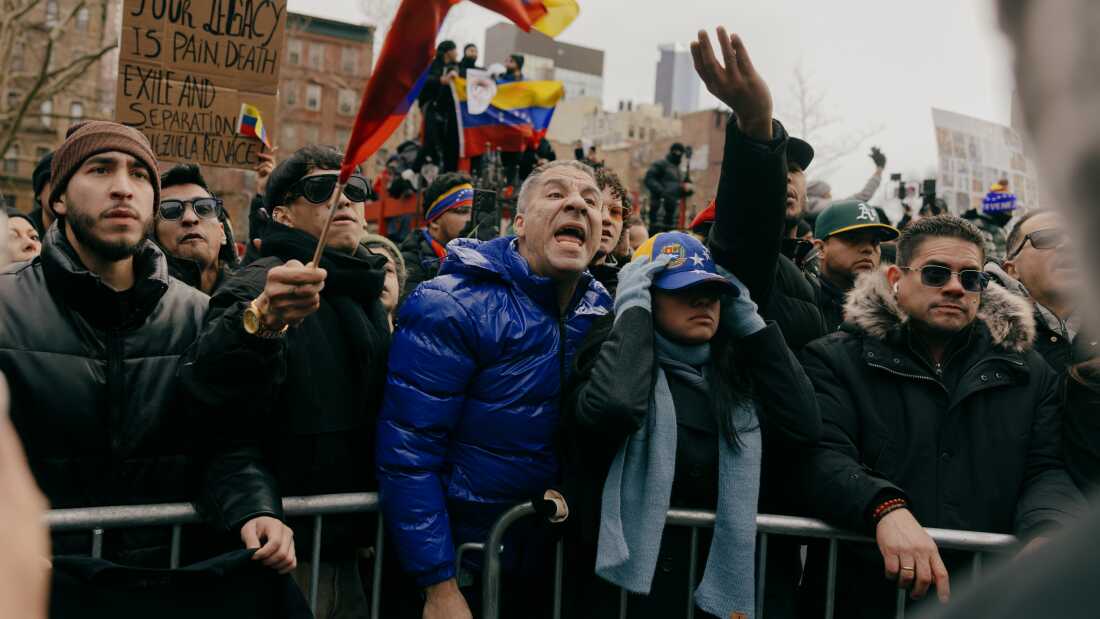 Protesters express their anger toward ousted Venezuelan leader Nicolás Maduro and fly the Venezuelan flag outside the Daniel Patrick Moynihan United States Courthouse in New York City on Monday.