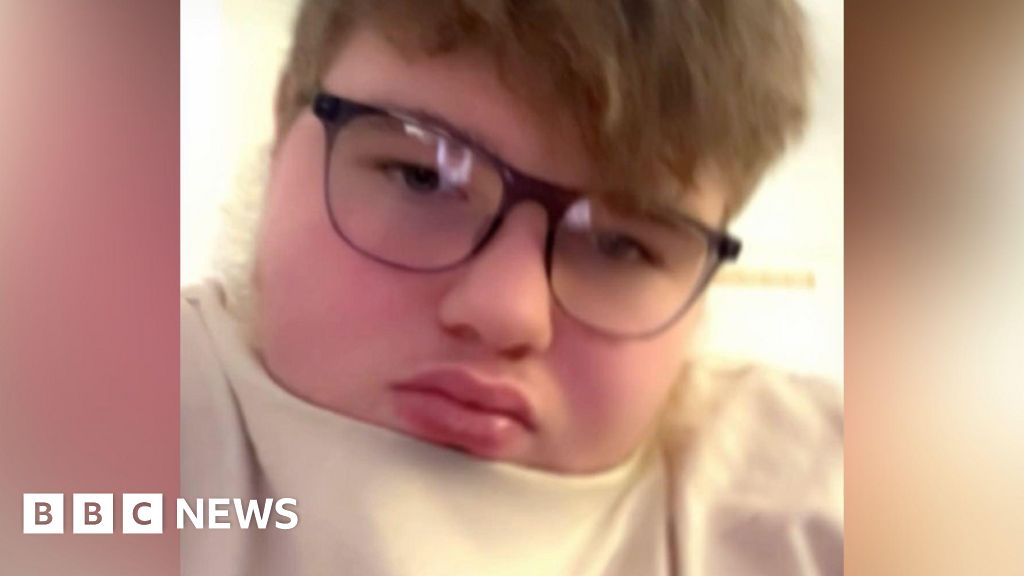 No forensics used to ID teens in Rotherham crash death mix-up