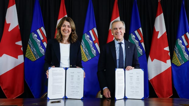 Alberta government launches website to host information about proposed oil pipeline