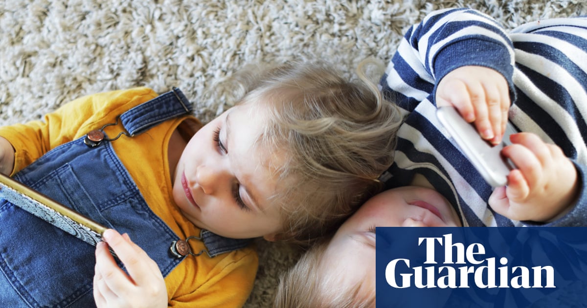 Excessive screen time limits vocabulary of toddlers, experts warn | Children