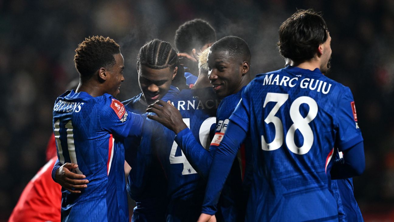 New Chelsea boss Liam Rosenior 'demanded' fight and intensity in FA Cup win says Jorrel Hato