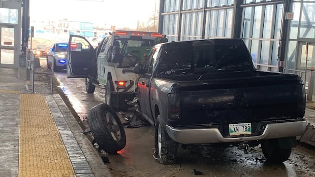 Winnipeg police attend to multiple collisions amid slippery conditions