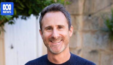 Jasper Jones author Craig Silvey faces Fremantle court over alleged child exploitation offences