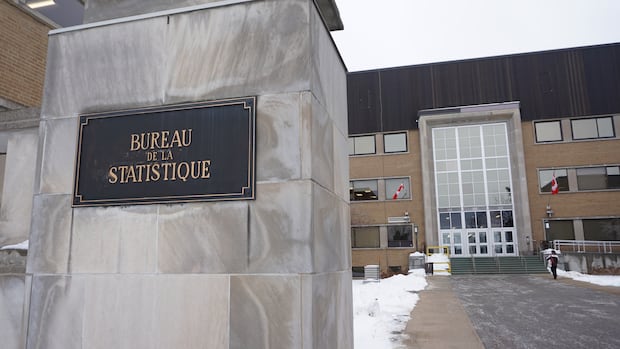 Statistics Canada to trim 850 jobs as public servants, unions brace for more cuts
