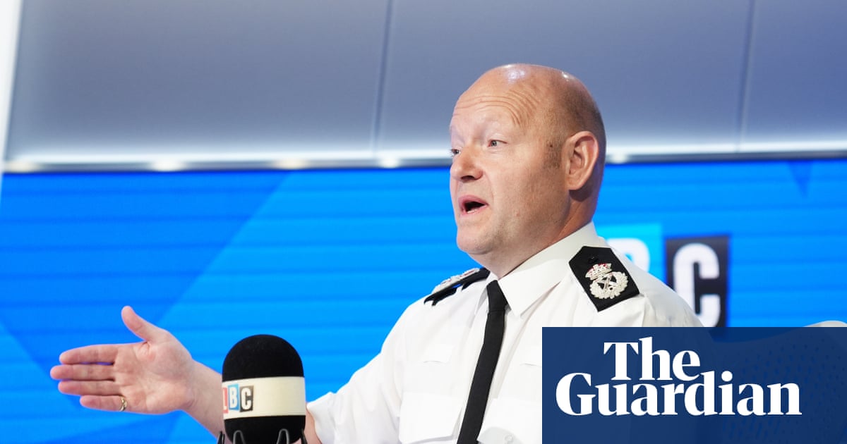 Police chief behind Maccabi Tel Aviv ban clings to job despite home secretary wanting him to quit | Police