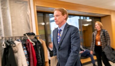 Oregon Gov. Tina Kotek taps Republican rival to boost business relations